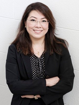 Geonana Takeda, Esteticista Certificada
